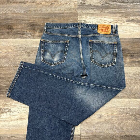 2000s Levis 505 Dark Wash Faded Blue Mens 34x29 Regular Straight Jeans Red Tab - Picture 1 of 16